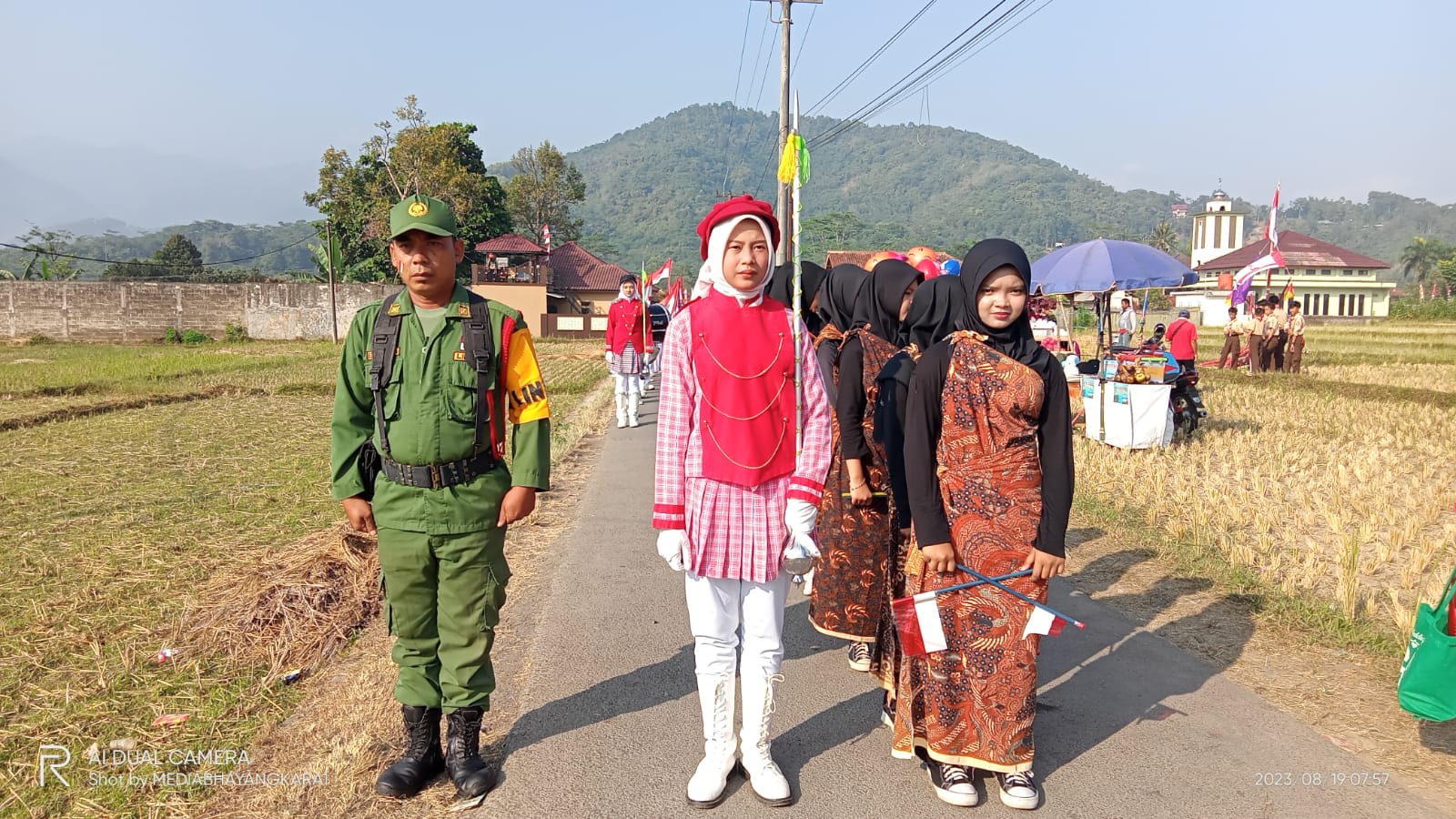 Kepala Desa Darmaga Buka Pawai Alegoris HUT RI Ke-78, Ajak Masyarakat Untuk Menghargai Perjuangan Para Pejuang Kemerdekaan Negara Kesatuan Republik Indonesia