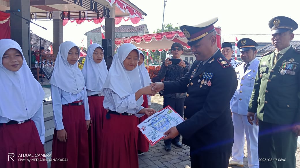 Bola Voli Kapolsek Cisalak CUP Tingkat SD Antar Desa se-Kecamatan Cisalak Di Menangkan Oleh Desa Darmaga