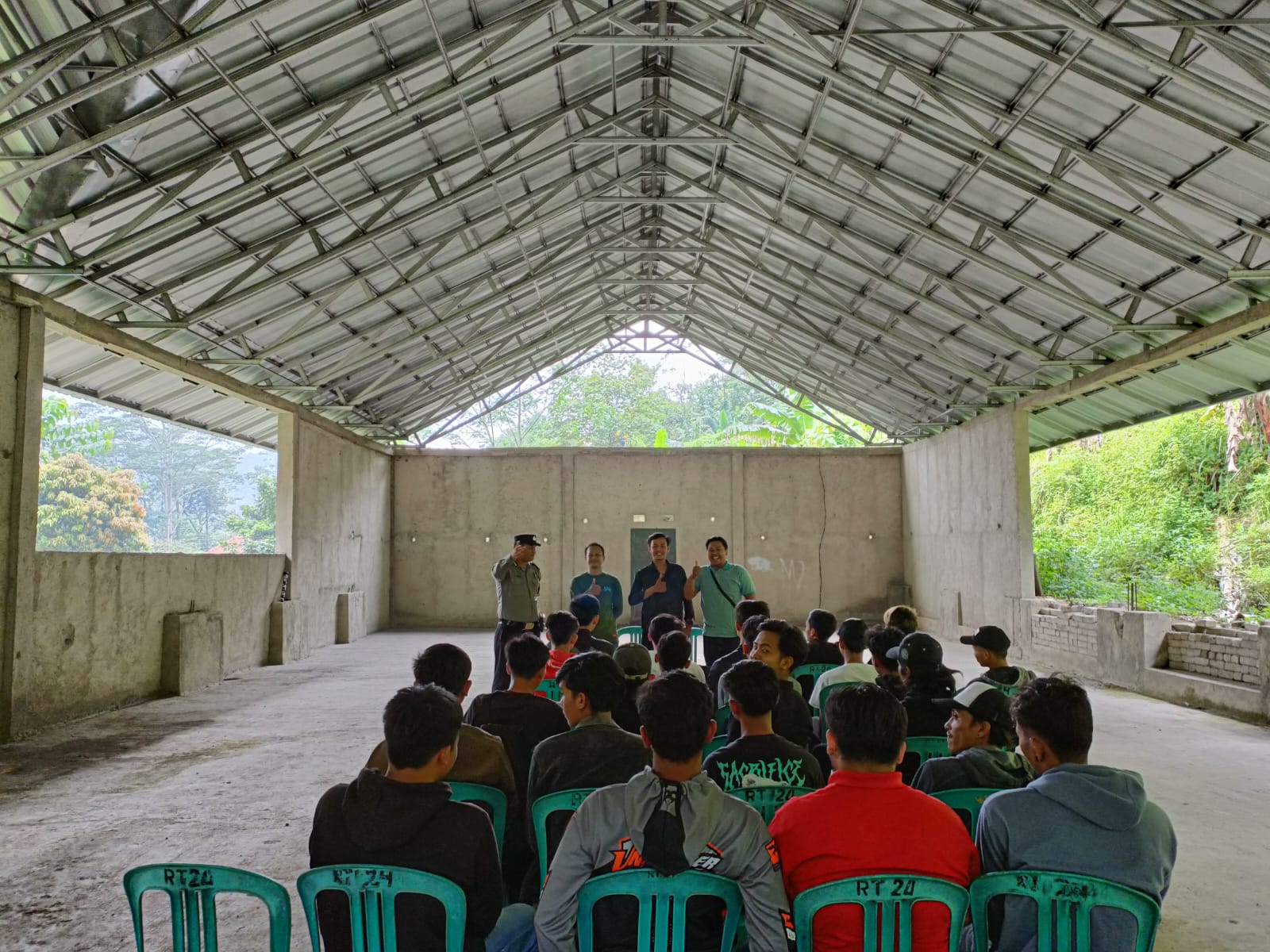 Bhabinkamtibmas Sosialisasi Cegah TPPO
