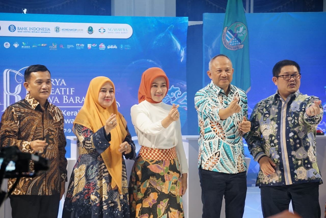 Pembukaan Gelaran Karya Kreatif Jawa Barat (KKJ) dan Pekan Kerajinan Jawa Barat (PKJB) 2023: Ajang Promosi UMKM, Dekranasda Kabupaten Subang