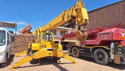 12 Ton Bucyrus Hydraulic Crane Truck (250C) 1