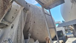 Used Mercedes-Benz V-Series Concrete / Cement Mixer Truck (6m3) 11