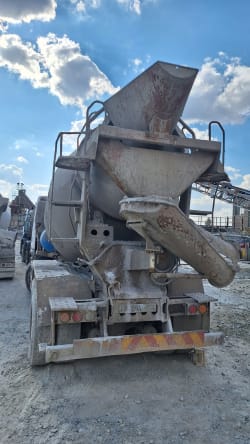 Used Tata Novus 3439 Concrete / Cement Mixer Truck ( 6m3) 7