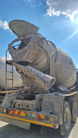 Used Mercedes-Benz 3535 Axor Concrete / Cement Mixer Truck ( 8m3 ) Newta 2026-0011 10