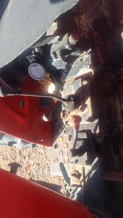 Yanmar YN330D Tractor 14