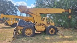 Galion 12 ton Semi - Hydraulic Crane truck  5