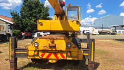 Grove 18 ton All Terrain Crane Truck 8