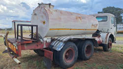 Used Mercedes-benz 2224 8000lt Watertank / Water TankTruck 7