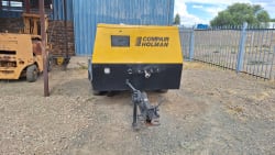 CompAir-Holman 400-125 Mobile Air Compressor  2