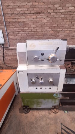 Used Dalian CD6256B Lathe 3