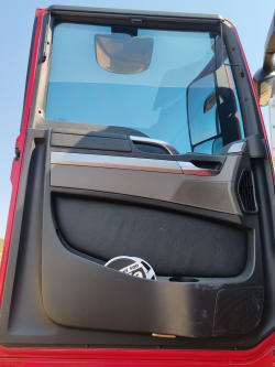MAN TGX 26.540 Truck Tractor 23