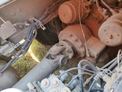 Volvo 480 Globetrotter Truck Tractor 16