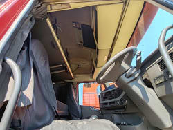 Volvo 480 Globetrotter Truck Tractor 20