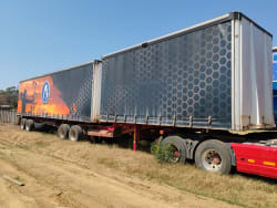 Afrit Tautliner link Trailer 2
