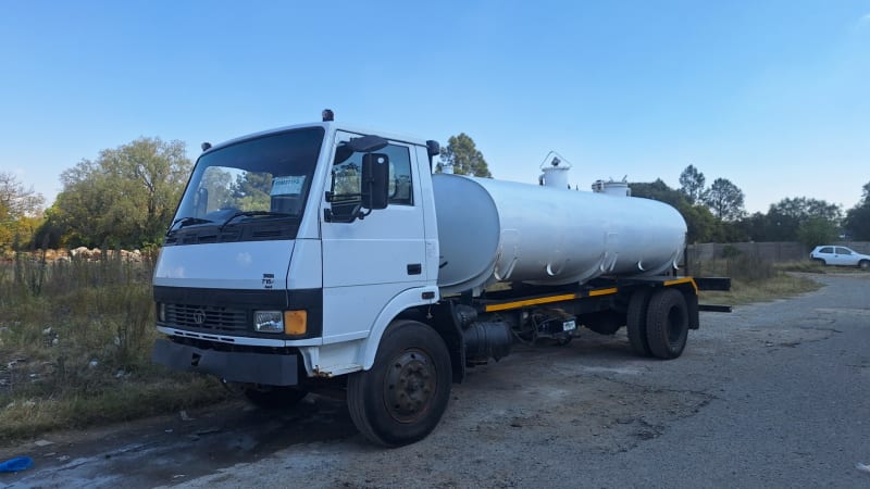 Tata Honey Sucker Truck