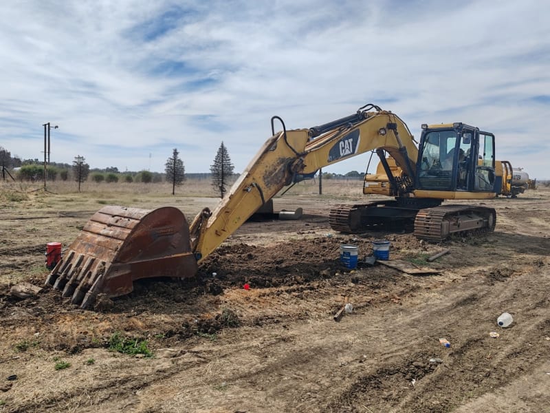 CAT 320DL Excavator