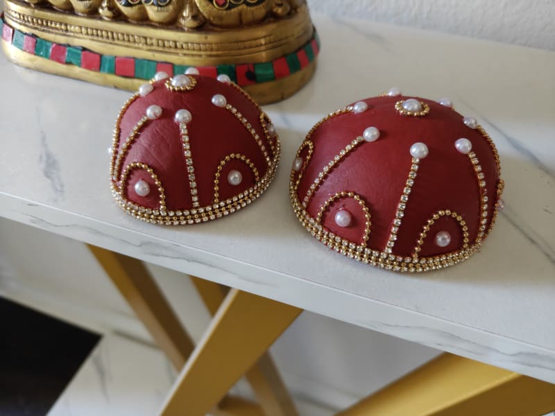 Red & Pearl Talambralu Coconut Shells