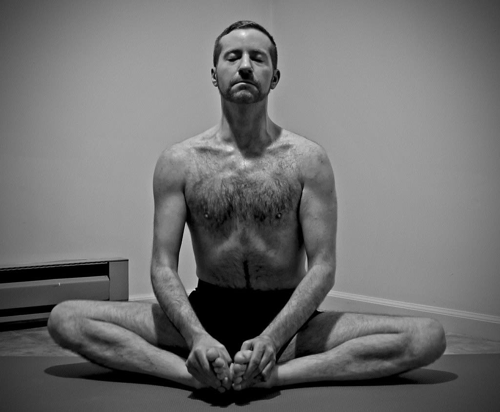 baddha-konasana-virasana