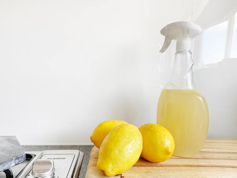 vinegar to clean yoga mat
