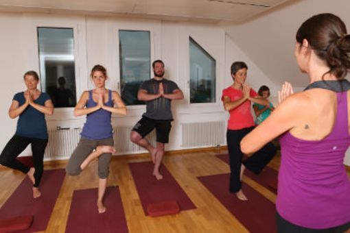 Yoga-Kurs mit Iris Stadelmann – 20. November bis 18. Dezember 2014