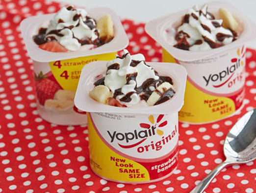 Banana Berry Split Yogurt Cup