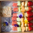 Mini fruit skewers (3pcs)