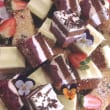 Mixed slices and cakes (2pcs)