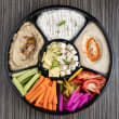 Dip and vegetable platter (pp)