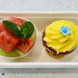 Flower Cupcake & Fresh Fruit