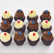 Chocolate mini cupcakes (12 pcs)