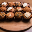 Assorted mini muffins (12)
