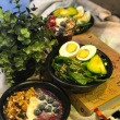 Brekky bowls & salads