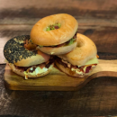 Assorted mini bagels (12 pcs)