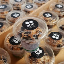Yoghurt, fruit & granola cups
