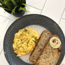 Eggs 'n toast