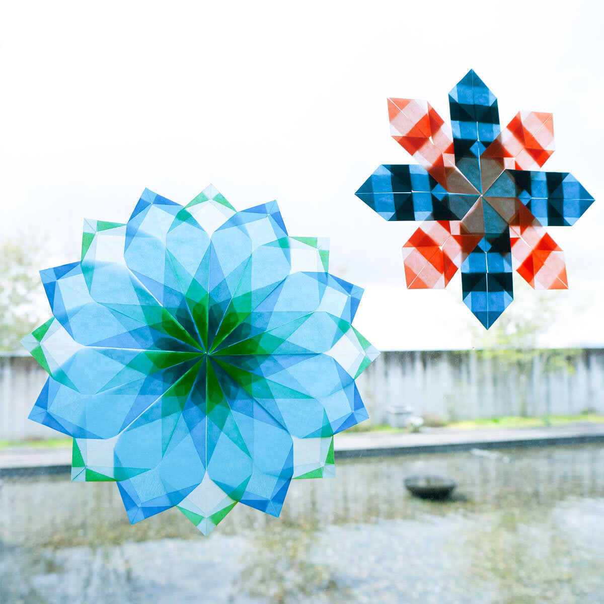 グラシン紙で作ったトランスパレントスター