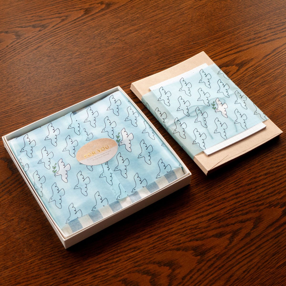 誰でも薄紙のラッピングペーパーをすぐに購入できるオンラインショップ