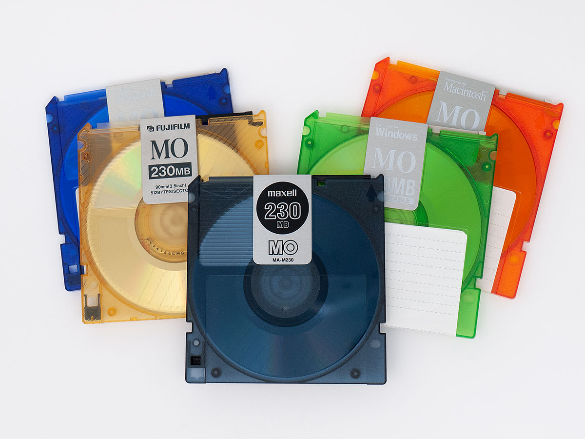 4年保証』 3.5型光磁気ディスク MO 640MB SONY製 5枚入4セット新品