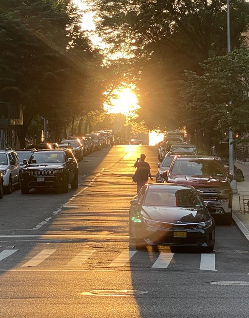Rent an apartment to tourists for a day through Your Price Booking | Manhattan Valley, Manhattan, New York City, USA