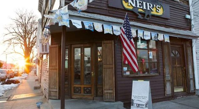 Rent an apartment to tourists for a day through Your Price Booking | Woodhaven, Queens, New York City, USA