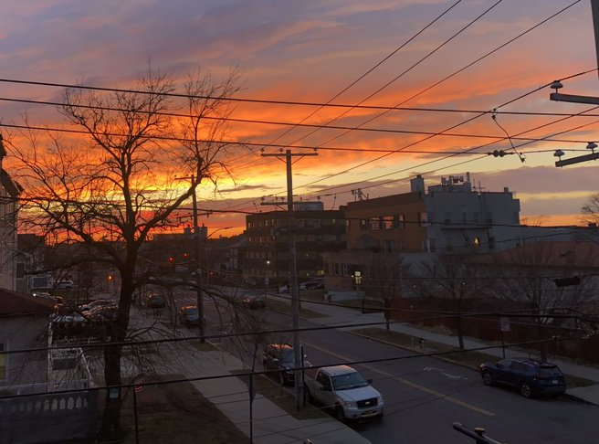 Rent an apartment to tourists for a day through Your Price Booking | Rockaway Park, Queens, New York City, USA