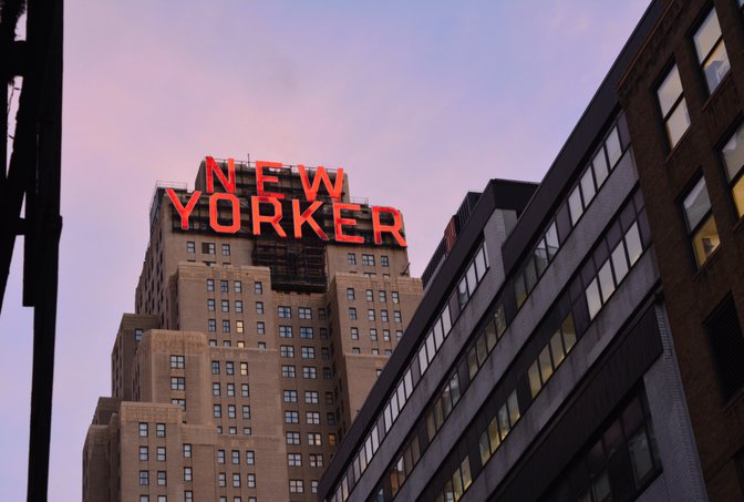 Rent an apartment to tourists for a day through Your Price Booking | Sunnyside, Staten Island, New York City, USA