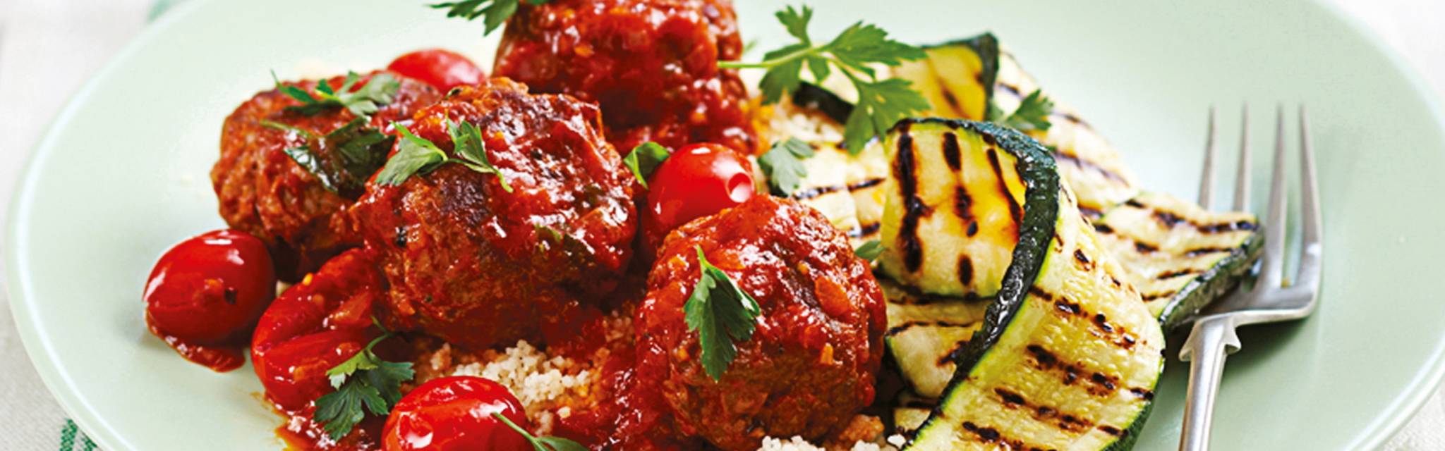 3643 moroccan meatballs couscous and chargrilled zucchini 1600x1600px