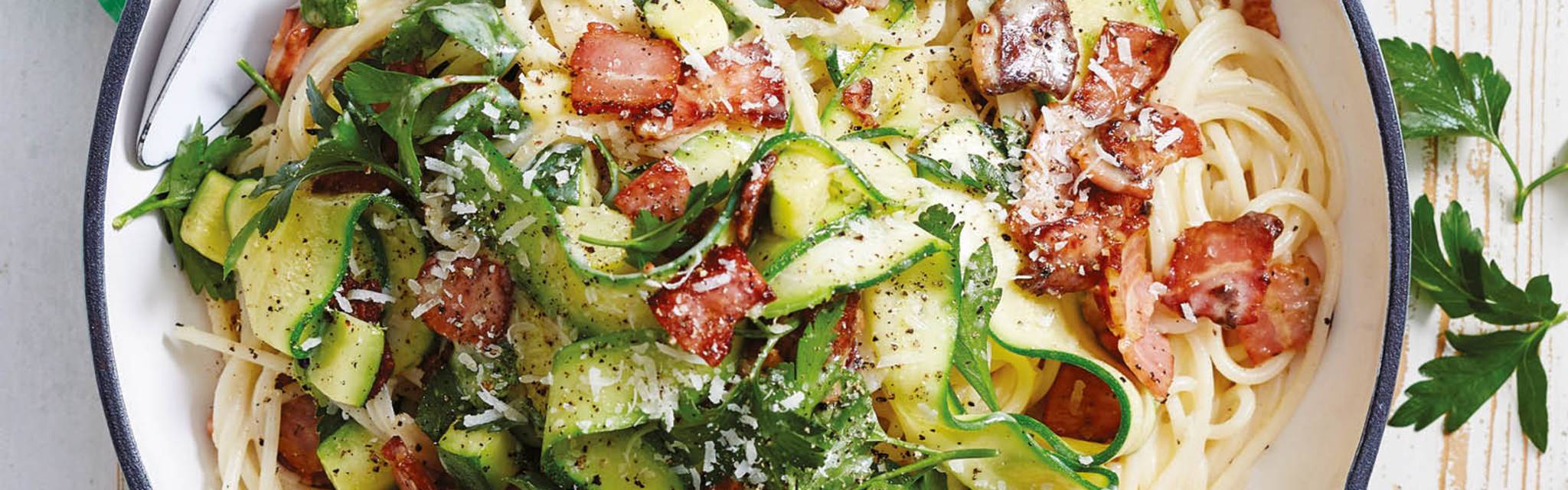 4281 zucchini ribbon bacon and parmesan spaghetti 1600x1600px