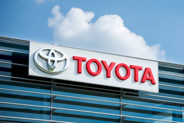 How To Get Toyota Dealership Certified | Yourmechanic Advice