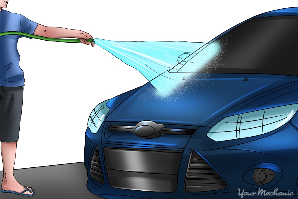 How to Remove Tree Sap From Car