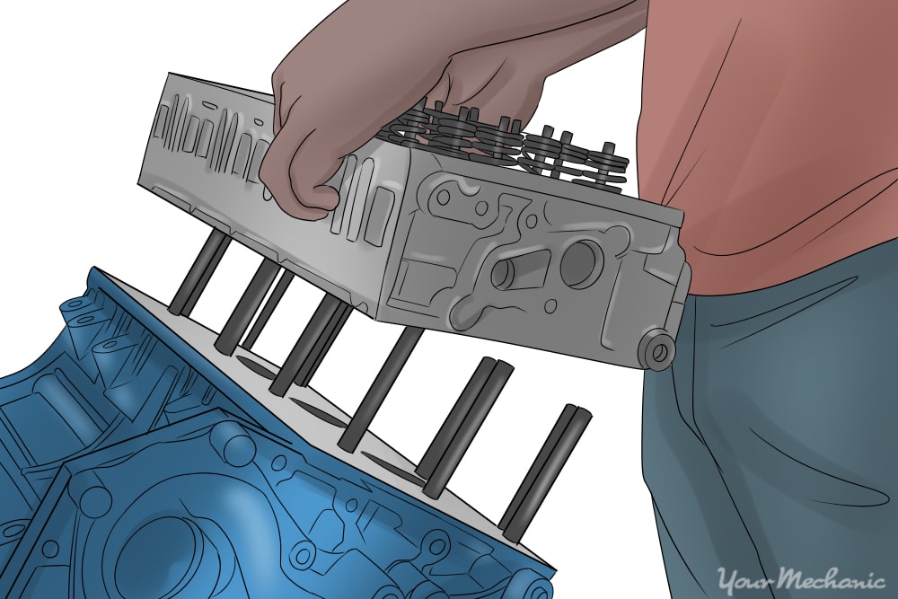 人安装气缸盖上