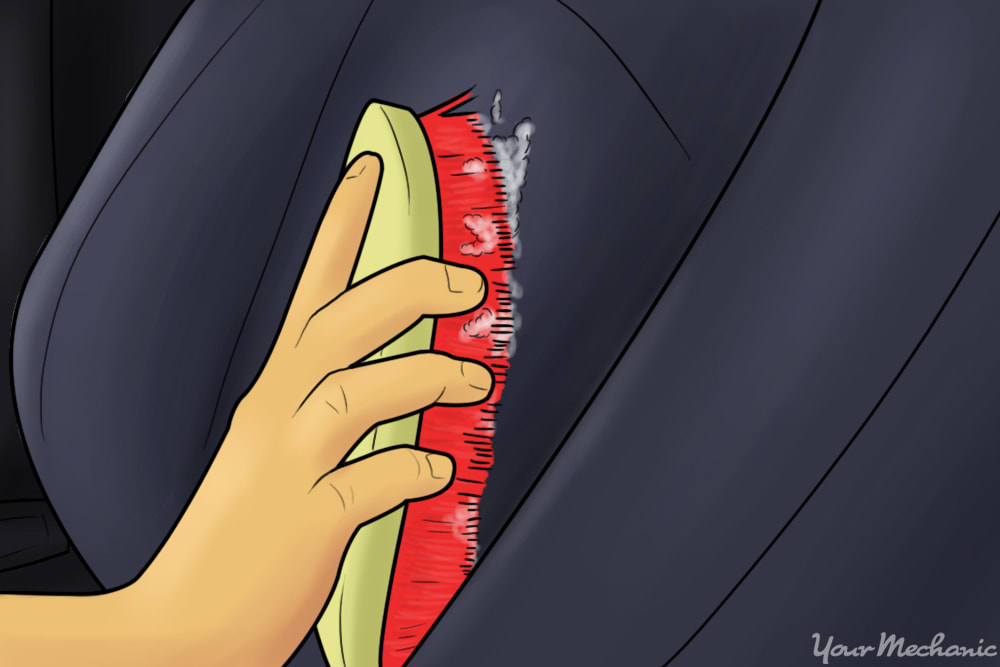 How to Remove a Clear Bra From Your Car