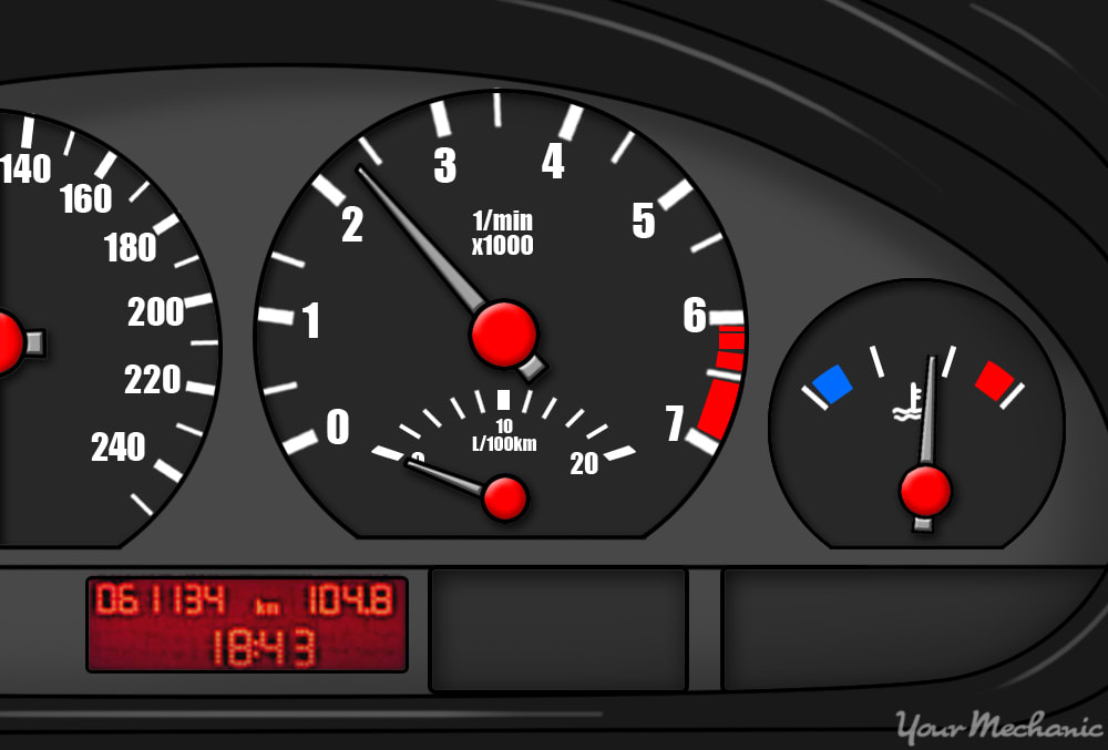 picture of instrument cluster with a green circle highlighting the temperature gauge showing engine is at normal operating temperature