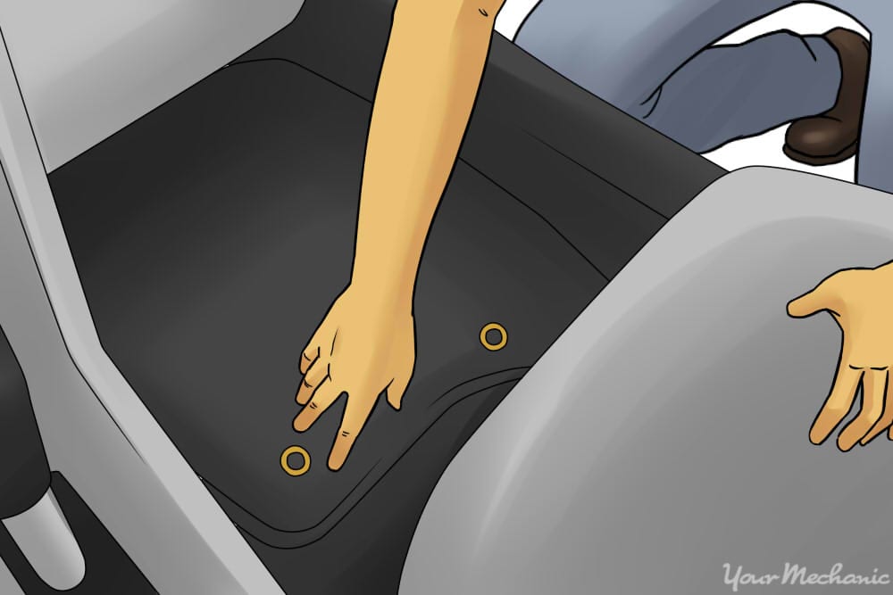 人把新垫在车